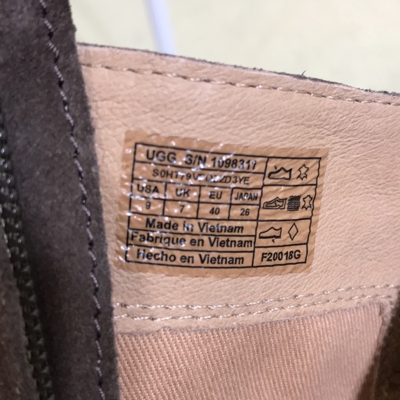 NWOT Ugg Bandara Suede Leather Tall Boots Size 9 - Picture 14 of 16